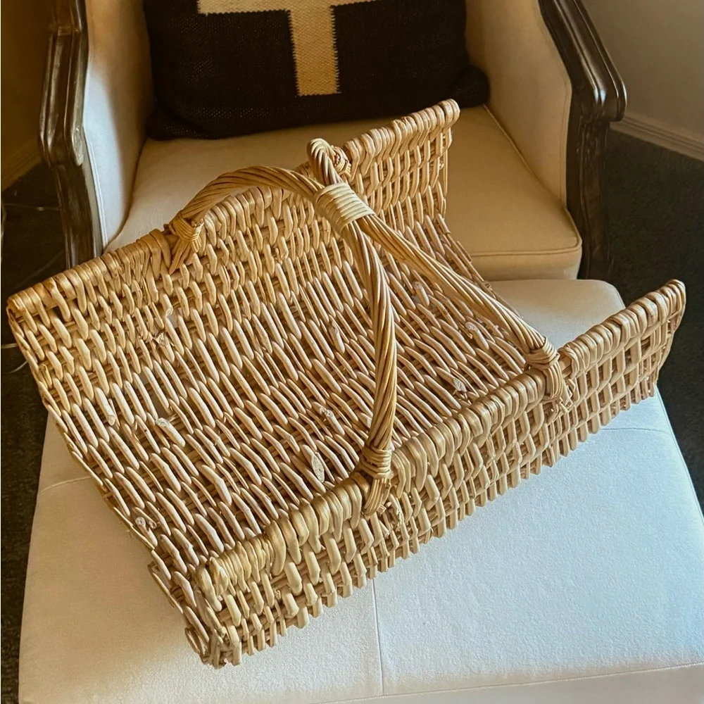 Rustic Firewood Style Willow Basket with Handle - Picture 8 of 8